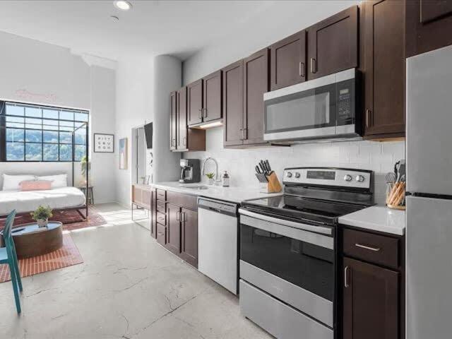 Cozysuites Gorgeous Sdo Downtown Pittsburgh Exterior photo